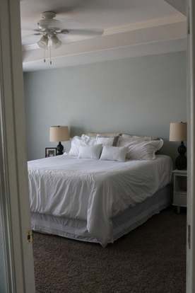 Building Photo - 14905 Dasmarinas Dr