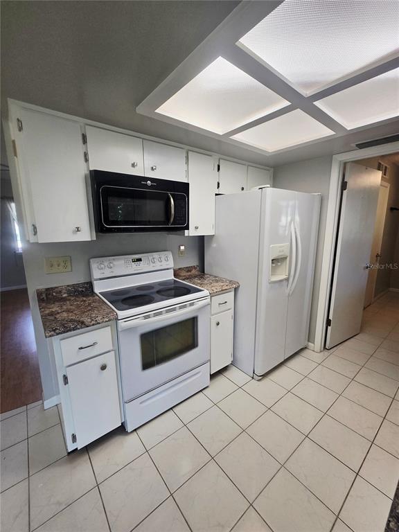 Building Photo - 8425 SW 107th Pl