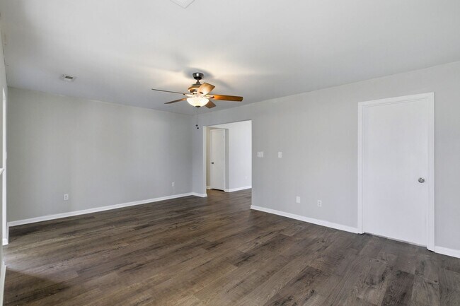 Building Photo - For more information, contact Sabrina at 757-767-0767