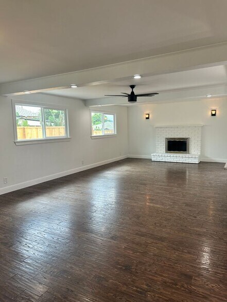 Building Photo - 3891 Mills Way
