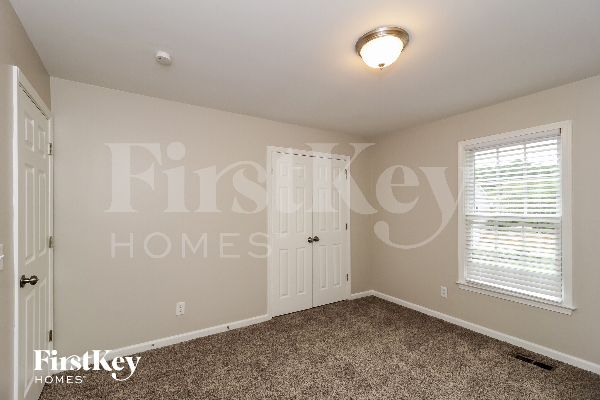 Building Photo - 3751 Mashie Ct