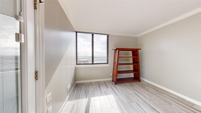 Building Photo - 3525 Sage Rd