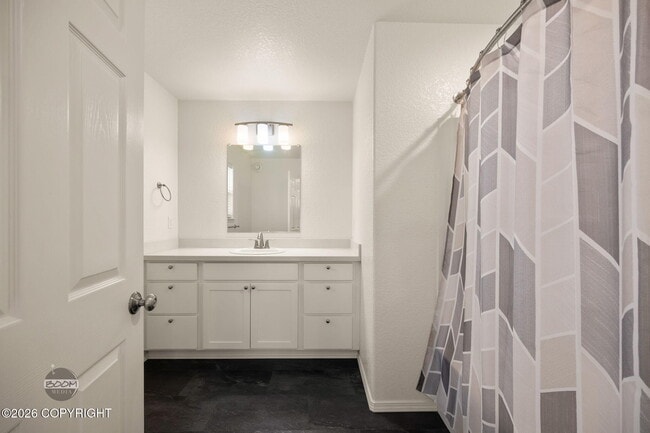 Building Photo - 4117 E Zircon Cir