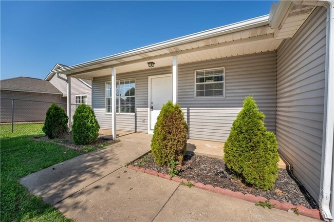 1106 S E St - 1106 S E St Rogers AR 72756 | Apartment Finder