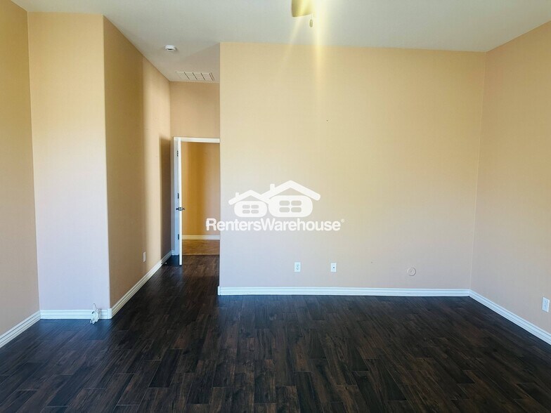 Building Photo - 16130 N 181st Ave