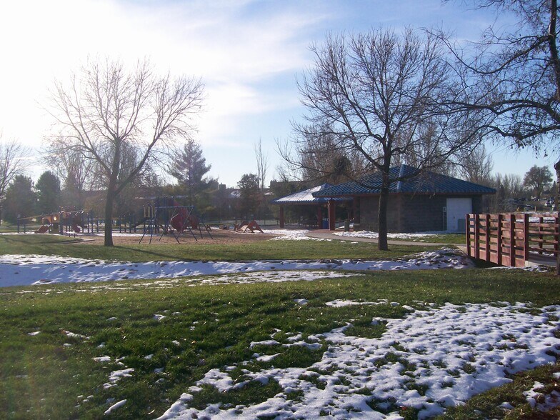 Building Photo - 4501 Boardwalk Dr