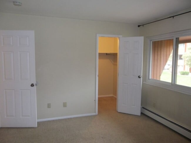 Building Photo - Comfort Meets Convenience – 3BR Fort Colli...