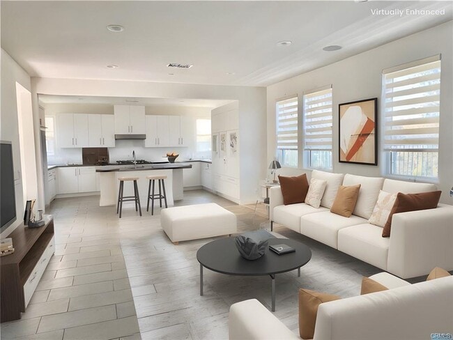 Building Photo - 57 Alienta Ln