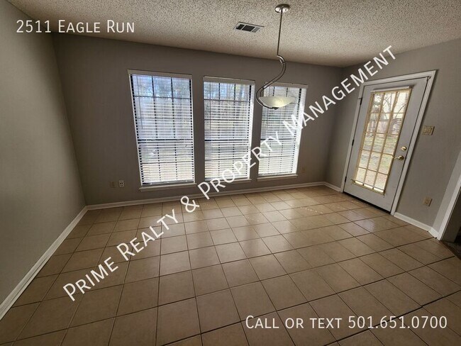 Building Photo - 2511 Eagle Run