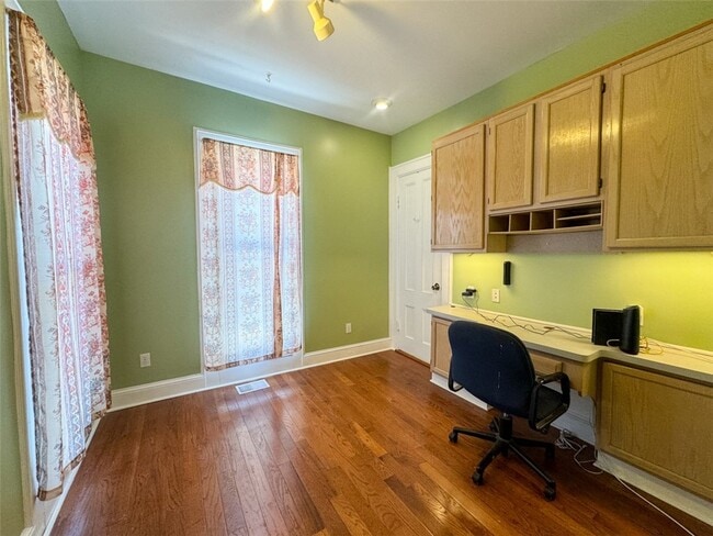 Building Photo - 41 W Buffalo St