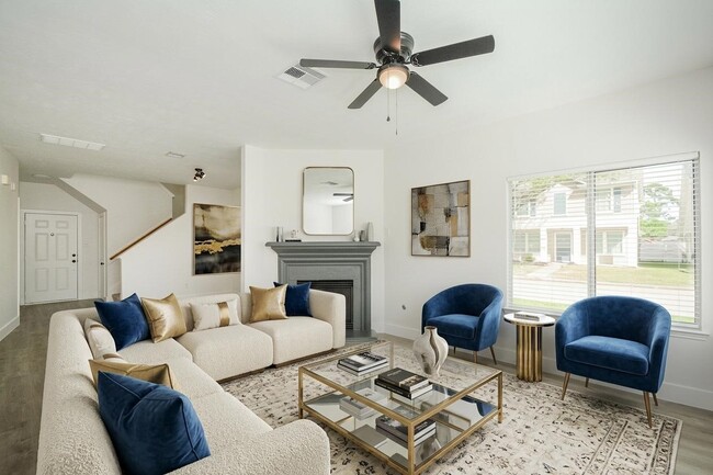 Building Photo - 9939 Farrell Dr