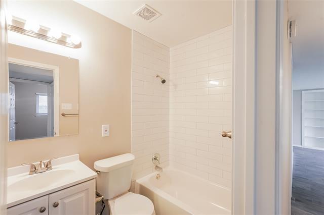 Building Photo - 5038 Overcrest Dr