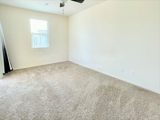 Building Photo - 17747 W Banff Ln