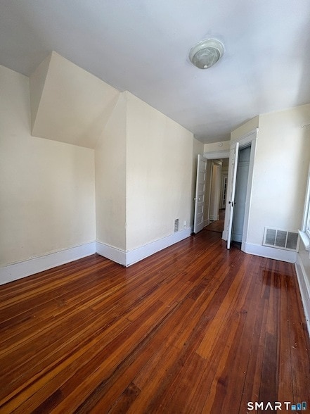 Building Photo - 797 Elm St