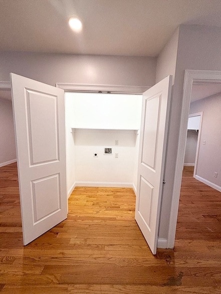 Building Photo - 156 Bow St