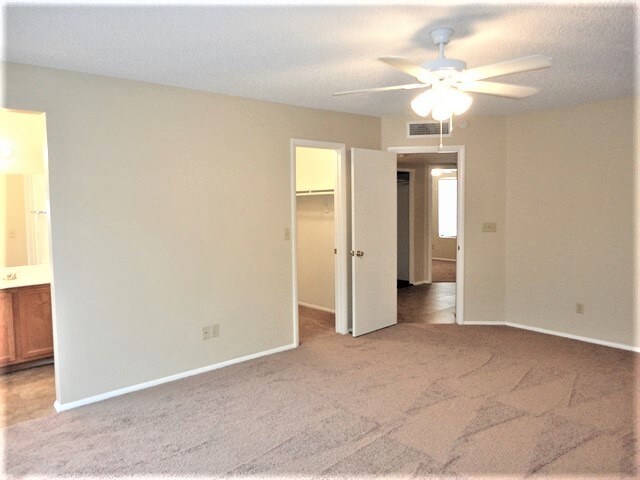 Building Photo - 2306 N 88th Ave