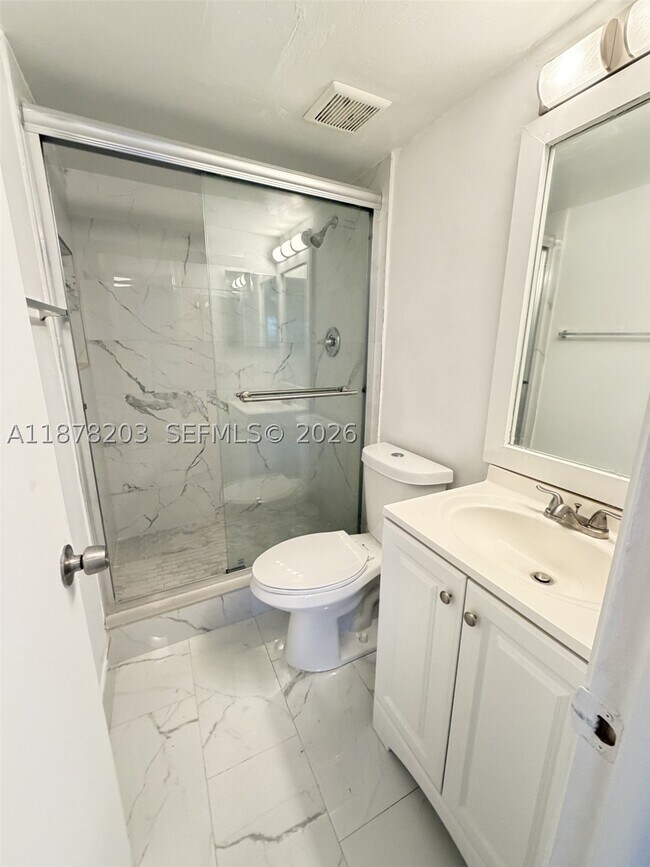 Building Photo - 22605 SW 66th Ave