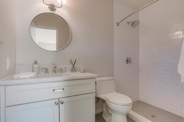 Building Photo - 5473 Anita St