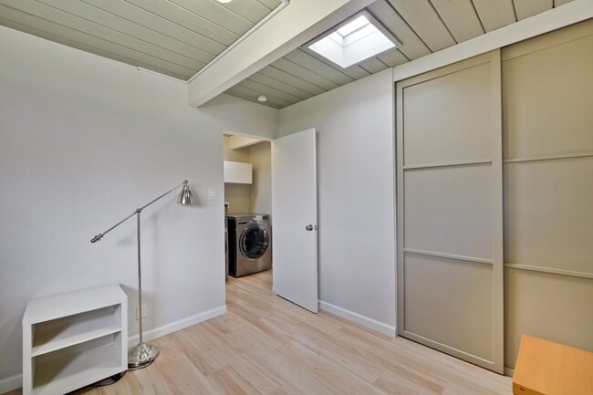 Building Photo - 4BD/2BA Cupertino Gem with Modern Upgrades!