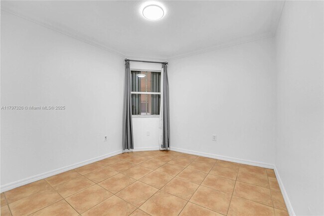 Building Photo - 8858 W Flagler St