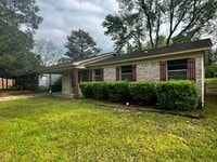 Building Photo - 6612 Whippoorwill Ln