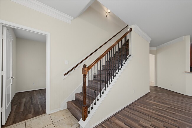 Building Photo - 18307 All Oak Trail