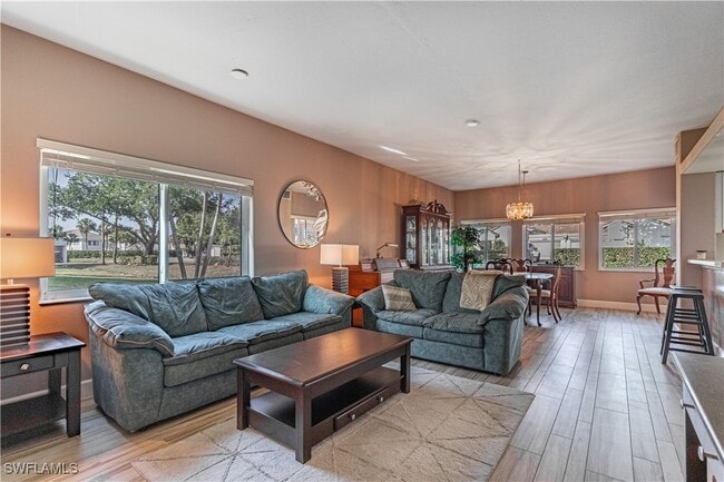 Primary Photo - 13201 Oakmont Dr