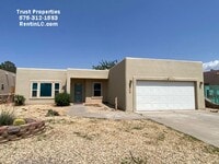 Building Photo - Great 3/2 with Mountain Views close to WSM...