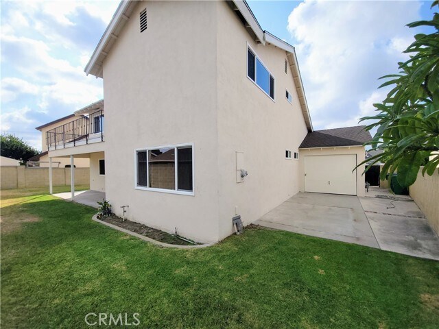 Building Photo - 9461 Downing Cir