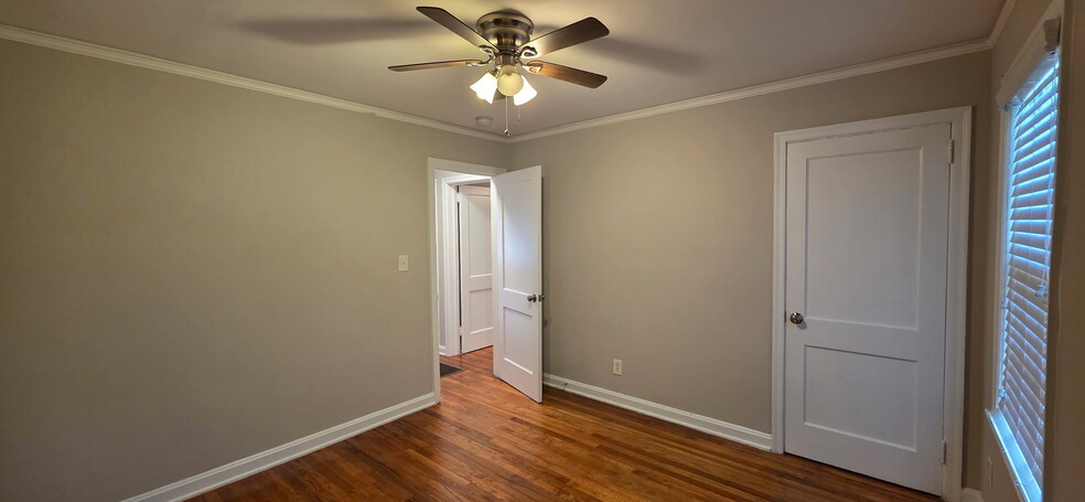 Bedroom - 1614 Columbia Cir