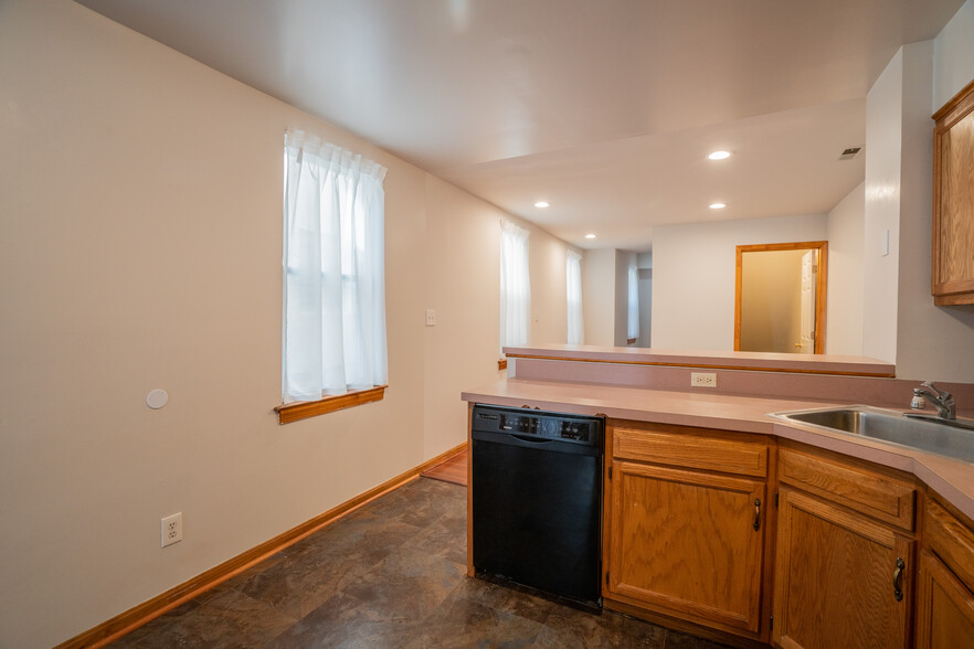 Kitchen - 505 North Washington Street