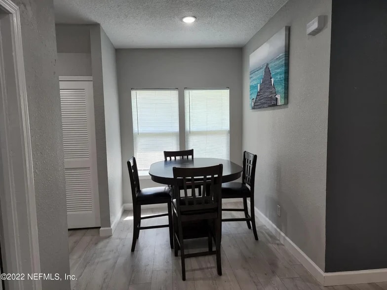 DR # 1 - 2543 Lewis St