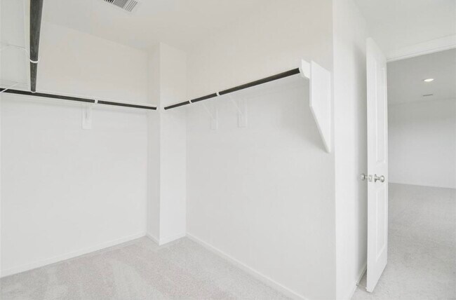Building Photo - 18637 Cepagatti Dr
