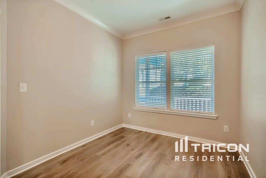 Building Photo - 12614 Ballyliffin Dr
