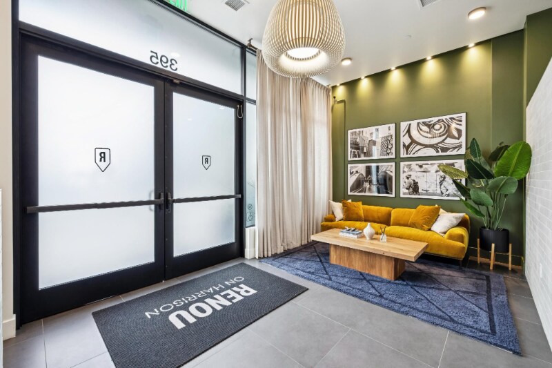 Building Photo - 395 6th St