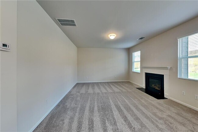 Building Photo - 265 Bloomfield Cir