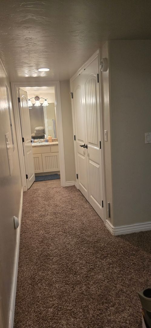 Building Photo - Beautiful 3 Bed 3.5 Bath in Riverton!!