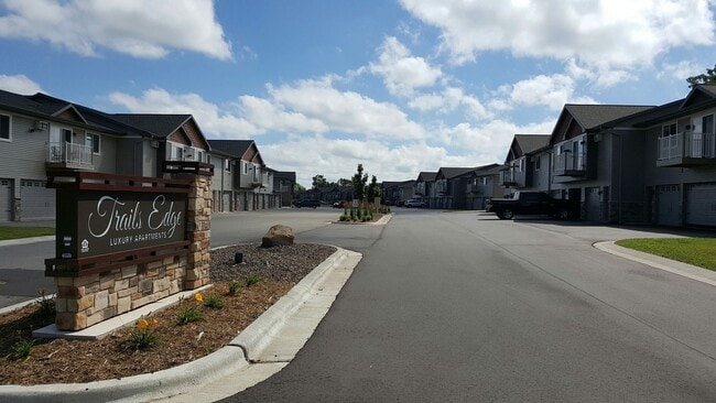 Interior Photo - Trail's Edge Apartments, LLC