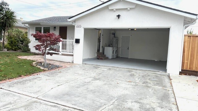 Building Photo - 2215 Amethyst Dr