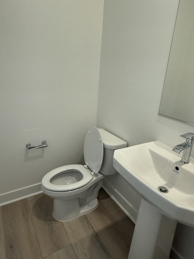 Building Photo - 3518 Indigo Privado