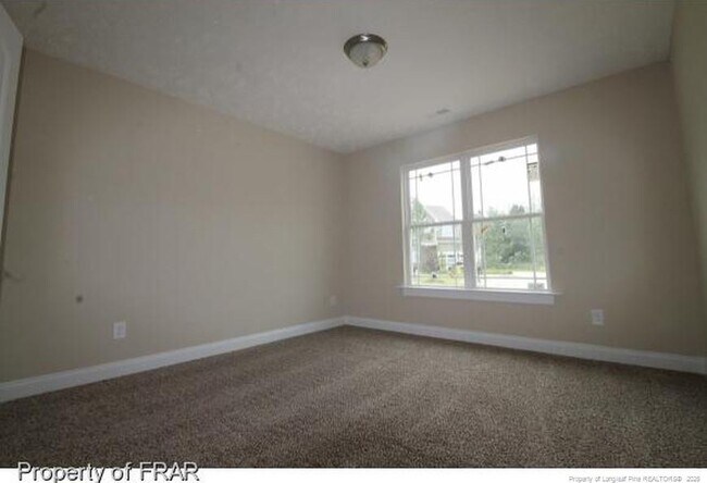 Building Photo - 6004 Oak Spring St