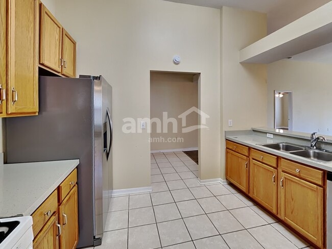 Building Photo - 24418 Summer Nights Ct