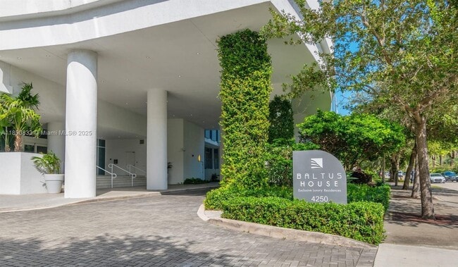 Building Photo - 4250 Biscayne Blvd