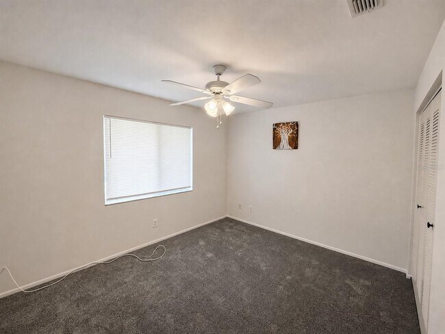 Building Photo - 7904 Waterview Way