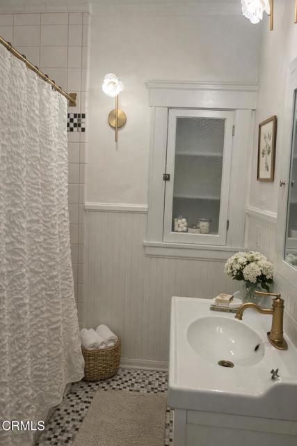 Building Photo - 147 N Baldwin Ave