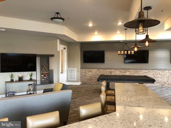 Building Photo - 4619 Forest Pines Dr