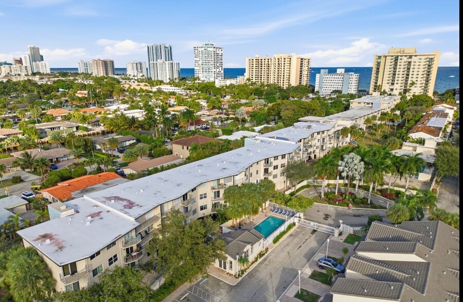 Building Photo - 1967 S Ocean Blvd