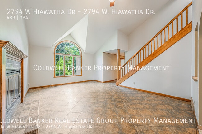 Building Photo - 2794 W Hiawatha Dr