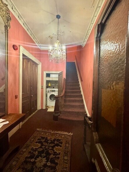 Building Photo - 668 Tremont St