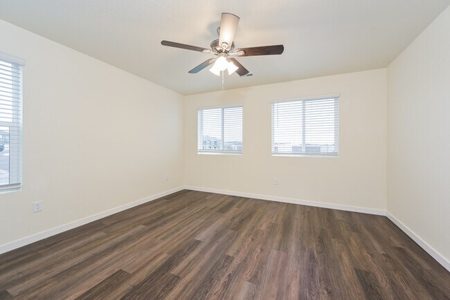 Building Photo - 13447 Oneida Ln